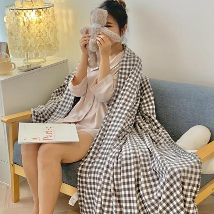 澳萝拉2021新款小清新牛奶绒双层盖毯毛毯法莱绒雪花绒黑白格