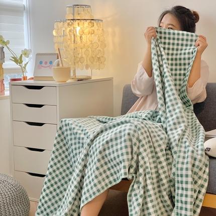 澳萝拉2021新款小清新牛奶绒双层盖毯毛毯法莱绒雪花绒墨绿格