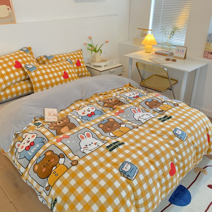 91家纺网 家纺一手货源 找家纺 澳萝拉2021高克重卡通清新牛奶绒四件套水晶法莱绒浪漫满屋