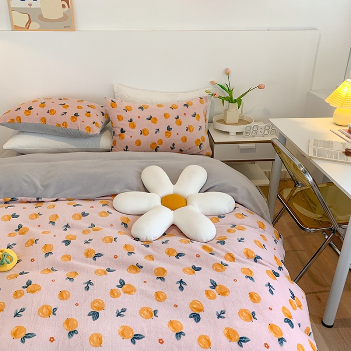 91家纺网 家纺一手货源 找家纺 澳萝拉2021高克重卡通清新牛奶绒四件套水晶法莱绒 开心橙