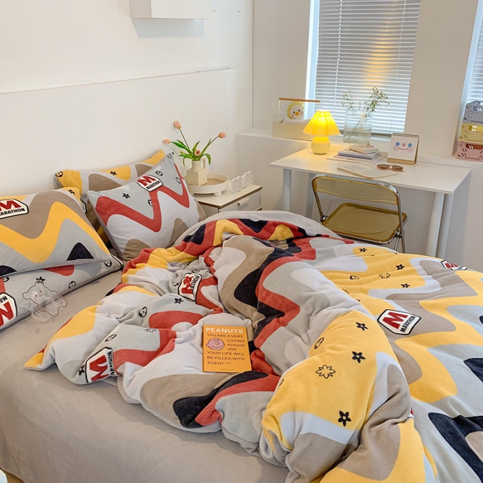 91家纺网 家纺一手货源 找家纺 澳萝拉2021高克重卡通清新牛奶绒四件套水晶法莱绒 慢生活