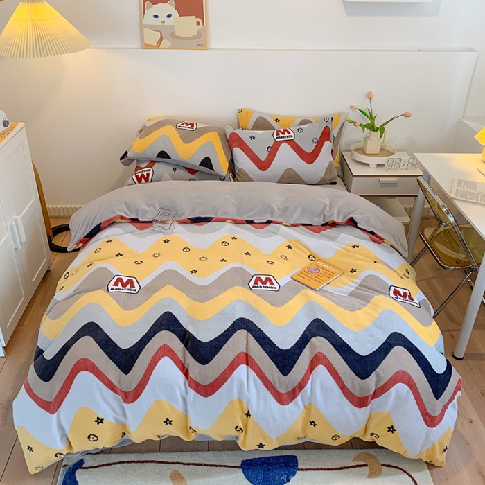 91家纺网 家纺一手货源 找家纺 澳萝拉2021高克重卡通清新牛奶绒四件套水晶法莱绒 慢生活