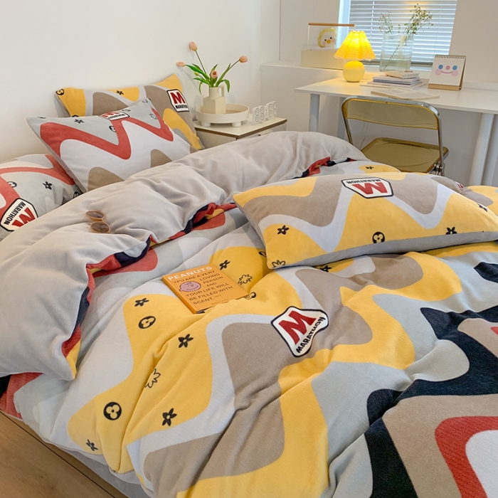 91家纺网 家纺一手货源 找家纺 澳萝拉2021高克重卡通清新牛奶绒四件套水晶法莱绒 慢生活