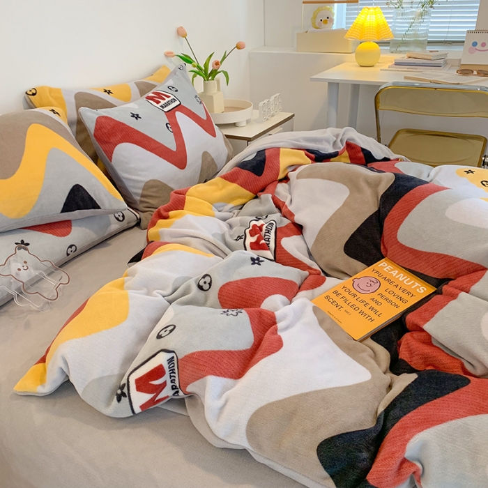 91家纺网 家纺一手货源 找家纺 澳萝拉2021高克重卡通清新牛奶绒四件套水晶法莱绒 慢生活