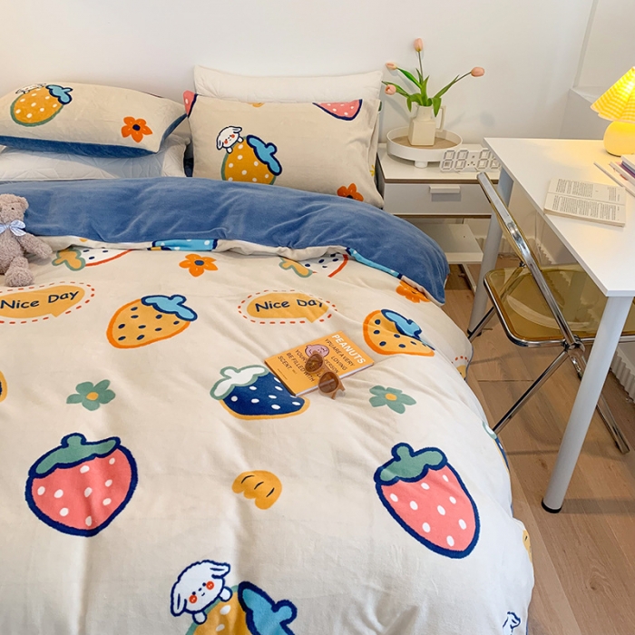 91家纺网 家纺一手货源 找家纺 澳萝拉2021高克重卡通清新牛奶绒四件套水晶法莱绒 彩莓派