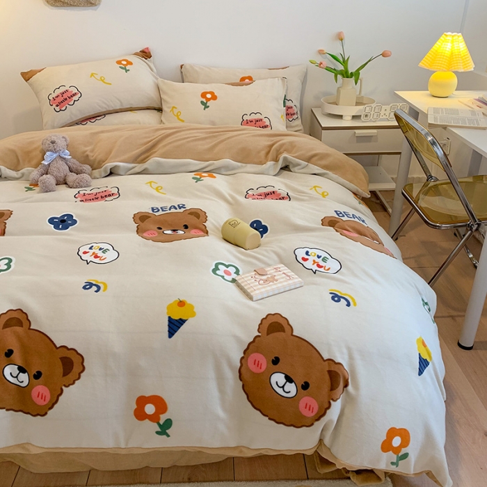 91家纺网 家纺一手货源 找家纺 澳萝拉2021高克重卡通清新牛奶绒四件套水晶法莱绒 奶油熊