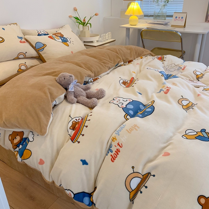 91家纺网 家纺一手货源 找家纺 澳萝拉2021高克重卡通清新牛奶绒四件套水晶法莱绒星际幻想白