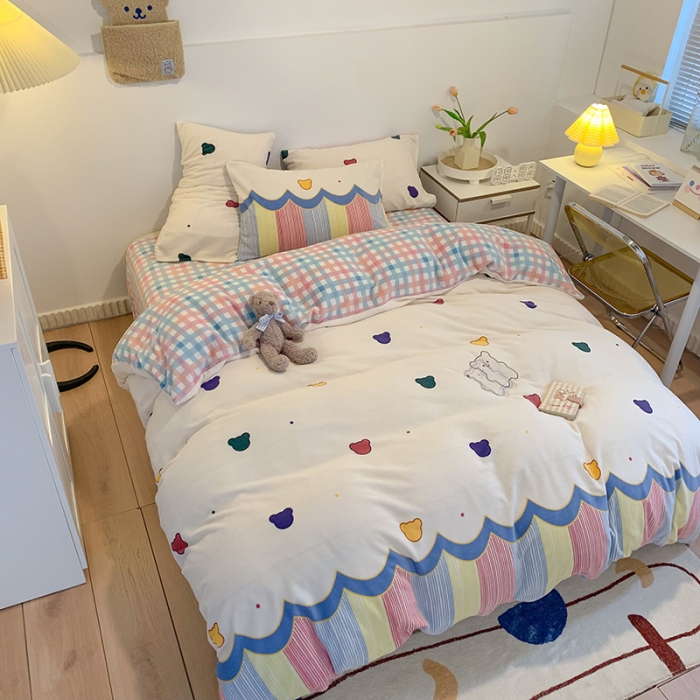 91家纺网 家纺一手货源 找家纺 澳萝拉2021高克重卡通清新牛奶绒四件套水晶法莱绒 少女心