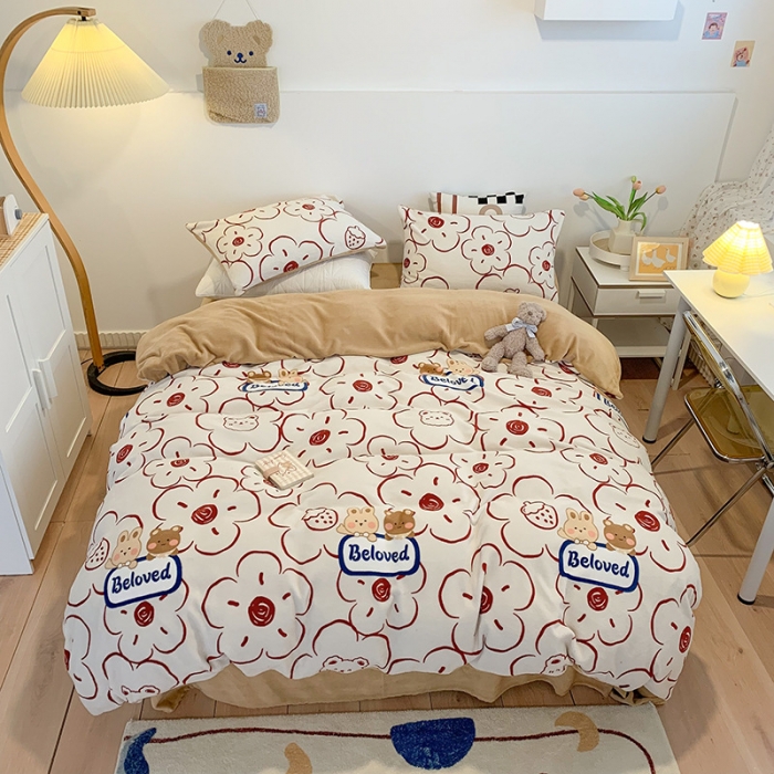 91家纺网 家纺一手货源 找家纺 澳萝拉2021高克重卡通清新牛奶绒四件套水晶法莱绒元气满满