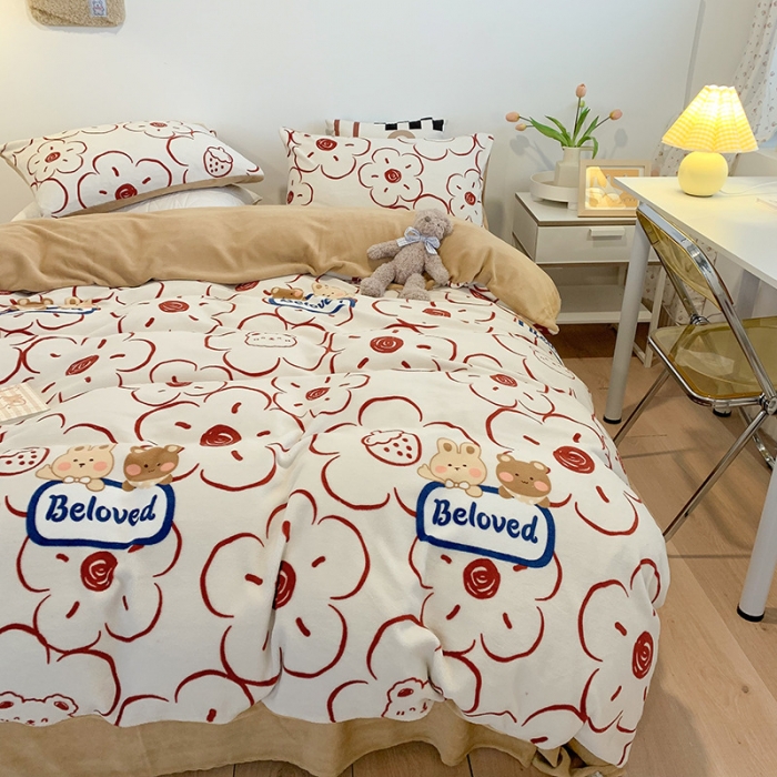 91家纺网 家纺一手货源 找家纺 澳萝拉2021高克重卡通清新牛奶绒四件套水晶法莱绒元气满满