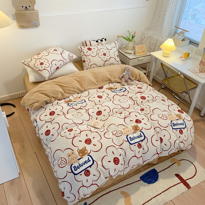 91家纺网 家纺一手货源 找家纺 澳萝拉2021高克重卡通清新牛奶绒四件套水晶法莱绒元气满满