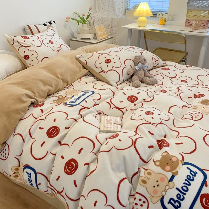 91家纺网 家纺一手货源 找家纺 澳萝拉2021高克重卡通清新牛奶绒四件套水晶法莱绒元气满满