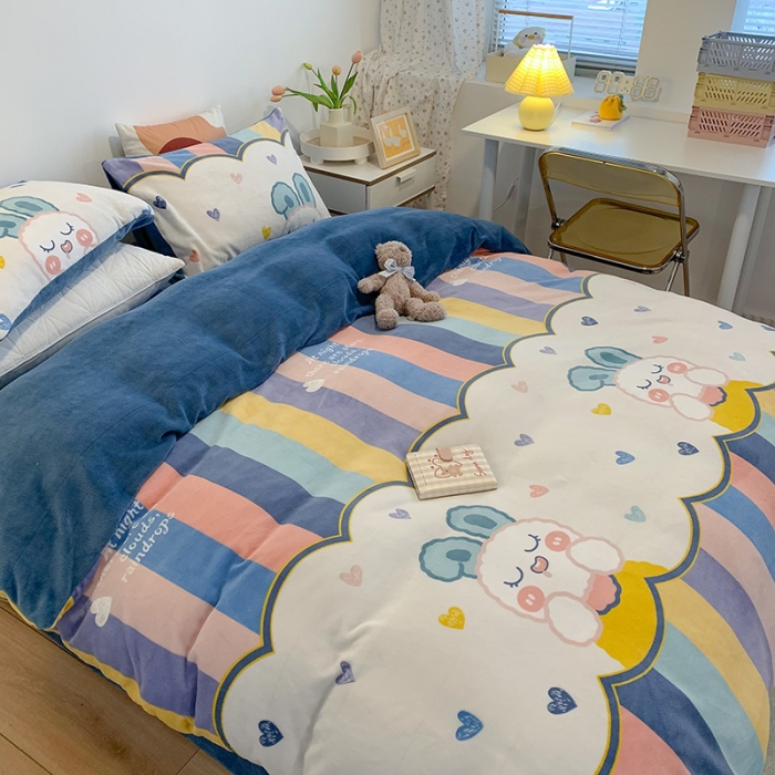 91家纺网 家纺一手货源 找家纺 （总）澳萝拉2021高克重卡通清新牛奶绒四件套水晶法莱绒