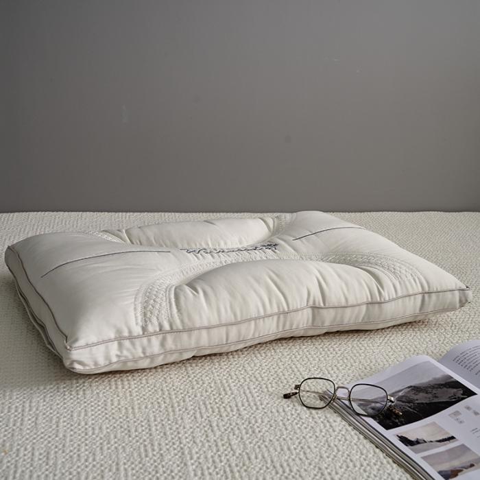 91家纺网 家纺一手货源 找家纺 赛格时代家居 枕芯 艾草助眠枕 枕头