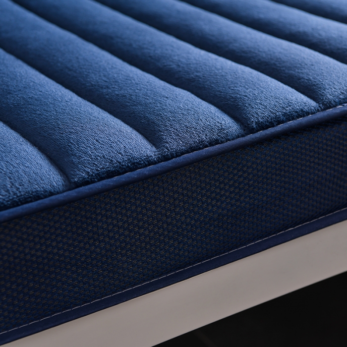 91家纺网 家纺一手货源 找家纺 亿丁点床垫 2021新款法莱绒针织立体床垫法莱绒宝蓝小床