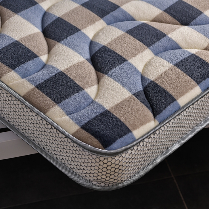 91家纺网 家纺一手货源 找家纺 亿丁点床垫 2021新款法莱绒针织立体床垫法莱绒方格小床