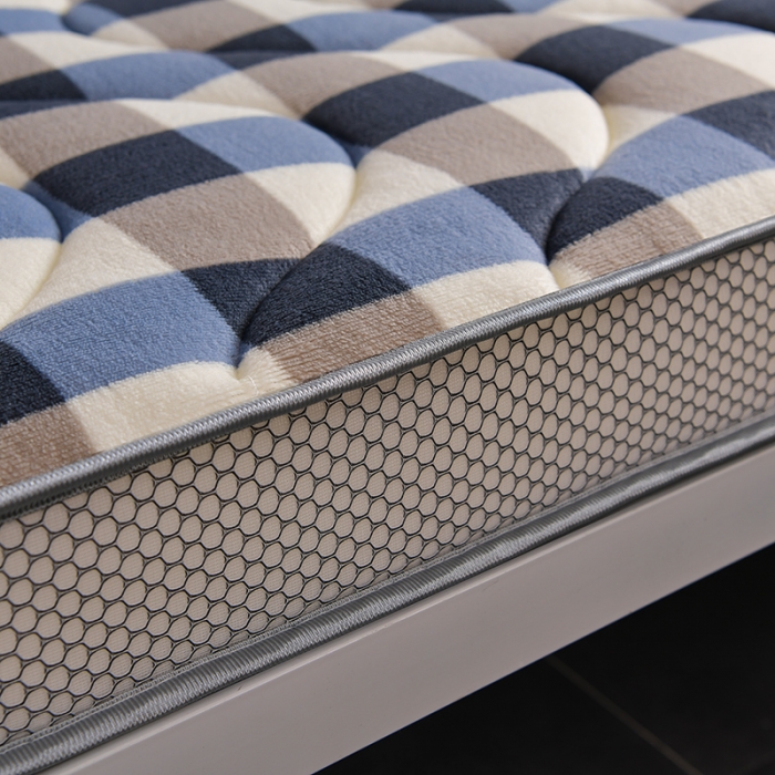 91家纺网 家纺一手货源 找家纺 亿丁点床垫 2021新款法莱绒针织立体床垫法莱绒方格小床