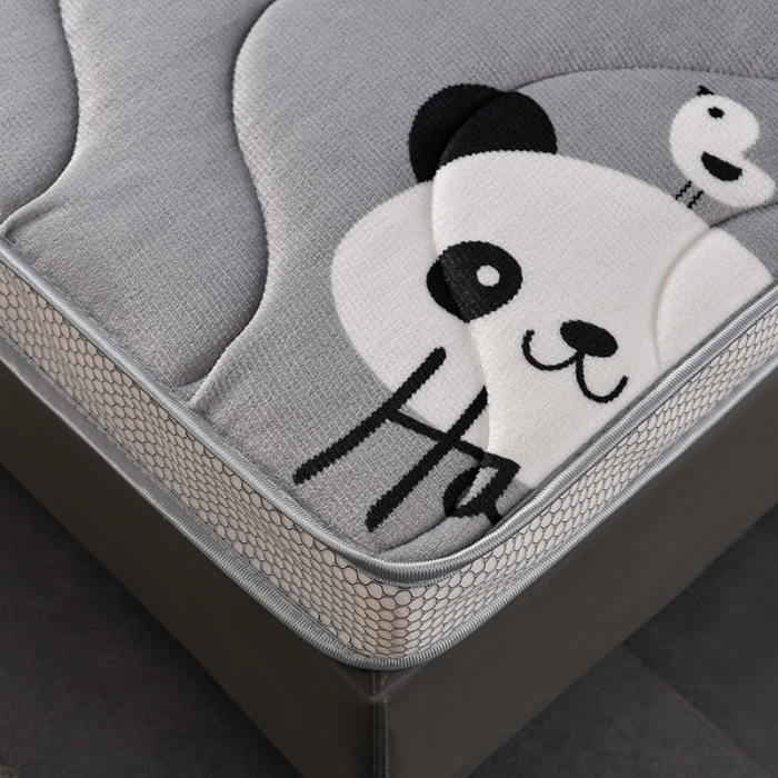 91家纺网 家纺一手货源 找家纺 亿丁点床垫 2021新款法莱绒针织立体床垫法莱绒世纪贝贝