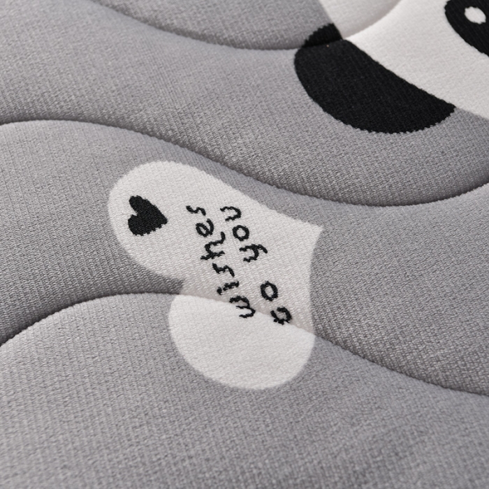 91家纺网 家纺一手货源 找家纺 亿丁点床垫 2021新款法莱绒针织立体床垫法莱绒世纪贝贝