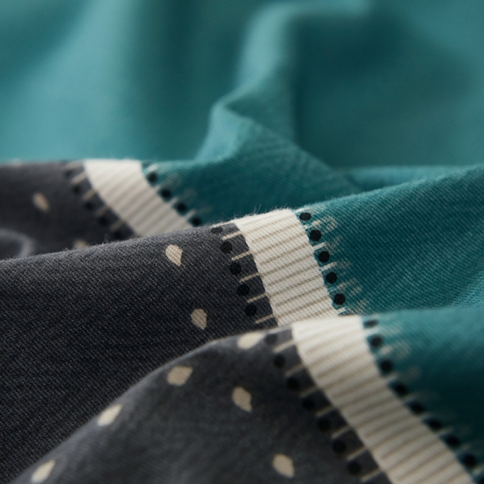 91家纺网 家纺一手货源 找家纺 雲归梦2021全棉大版生态磨毛四件套格条花型第1批 巴黎世家