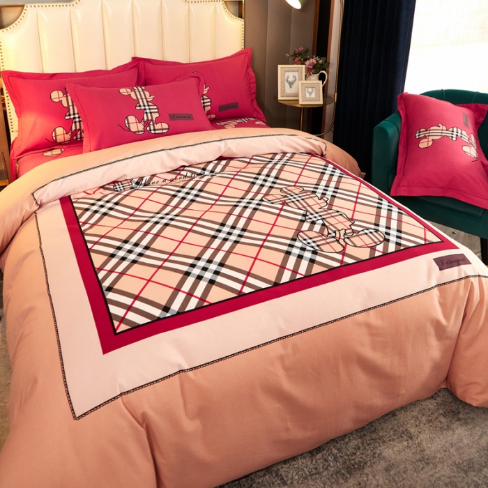 91家纺网 家纺一手货源 找家纺 雲归梦2021全棉大版生态磨毛四件套卡通花型第1批 布拉格