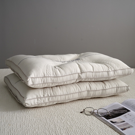 91家纺网 家纺一手货源 找家纺 赛格时代家居 枕芯 艾草助眠枕 枕头