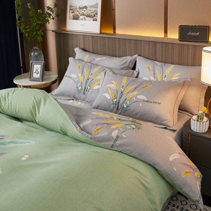 91家纺网 家纺一手货源 找家纺 芊寻家居 2024新款全棉大版磨毛四件套 金色麦浪绿