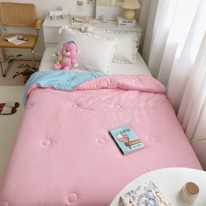 91家纺网 家纺一手货源 找家纺 星期八 2021新款马卡龙大豆针织春秋被冬被 粉蓝