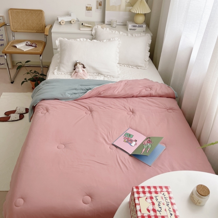 91家纺网 家纺一手货源 找家纺 星期八 2021新款马卡龙大豆针织春秋被冬被 藕粉豆绿