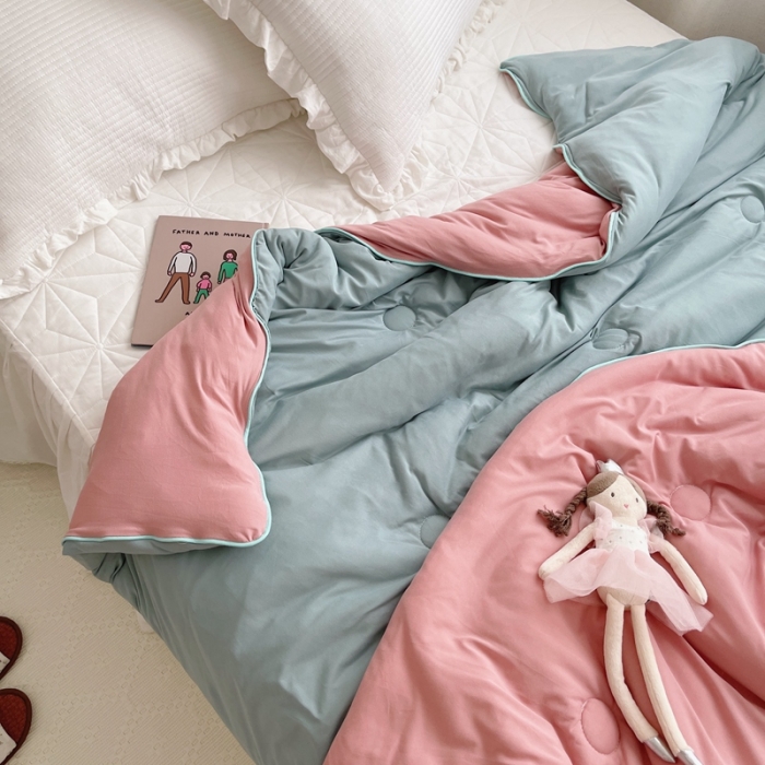 91家纺网 家纺一手货源 找家纺 星期八 2021新款马卡龙大豆针织春秋被冬被 藕粉豆绿