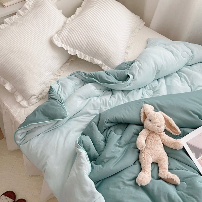 91家纺网 家纺一手货源 找家纺 星期八 2021新款马卡龙大豆针织春秋被冬被 深豆绿浅豆绿