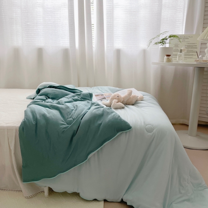 91家纺网 家纺一手货源 找家纺 星期八 2021新款马卡龙大豆针织春秋被冬被 深豆绿浅豆绿