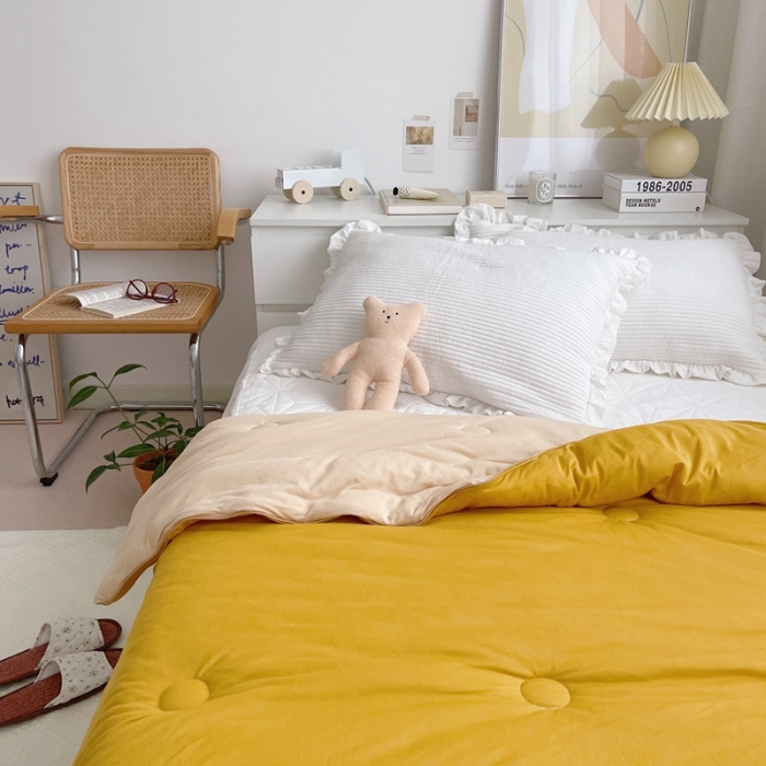 91家纺网 家纺一手货源 找家纺 星期八 2021新款马卡龙大豆针织春秋被冬被 深黄浅黄