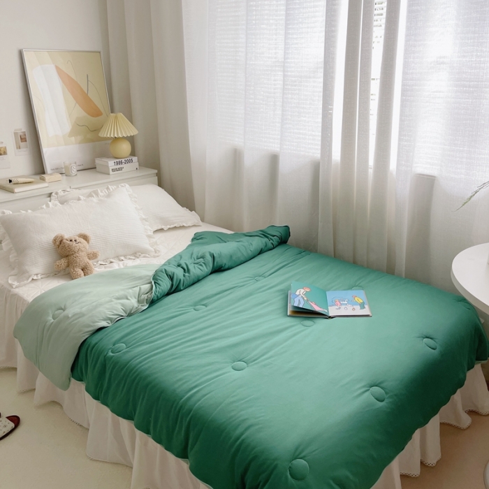 91家纺网 家纺一手货源 找家纺 星期八 2021新款马卡龙大豆针织春秋被冬被 深绿浅绿