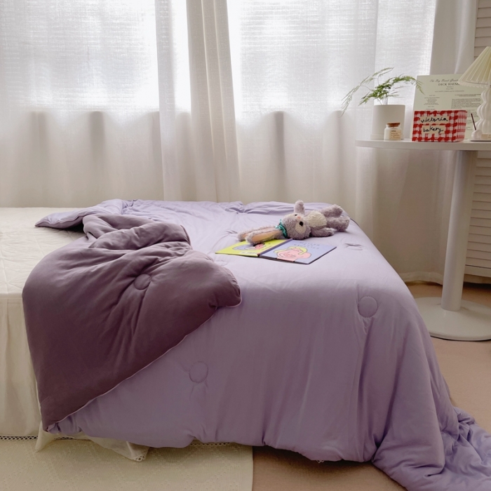 91家纺网 家纺一手货源 找家纺 星期八 2021新款马卡龙大豆针织春秋被冬被 深紫浅紫