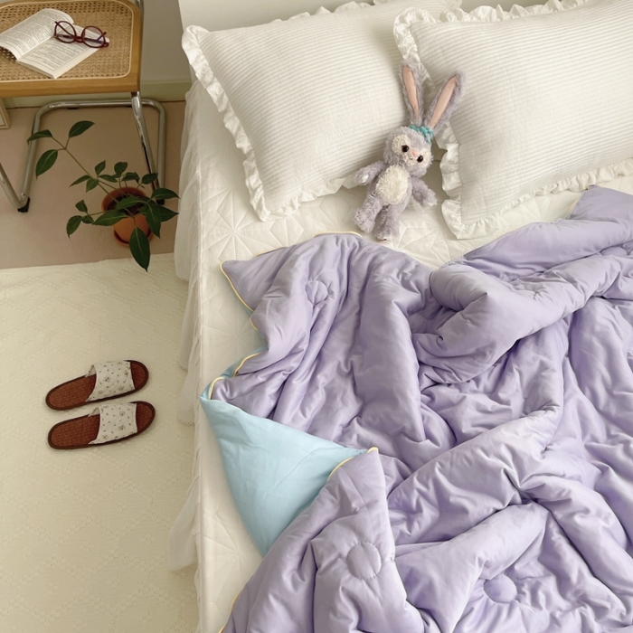 91家纺网 家纺一手货源 找家纺 星期八 2021新款马卡龙大豆针织春秋被冬被 紫蓝