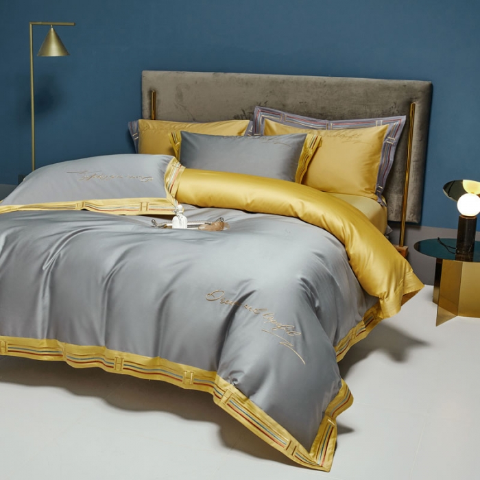 91家纺网 家纺一手货源 找家纺 爱缦 2021新款100S长绒棉贡缎刺绣四件套罗曼尼 时尚灰