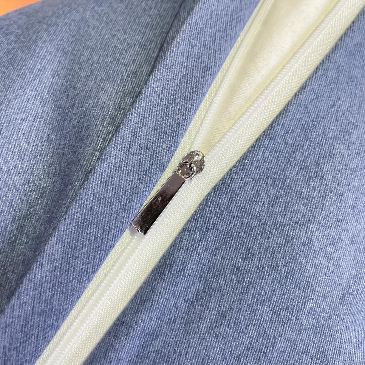 91家纺网 家纺一手货源 找家纺 金爱家 2021新款大版磨毛条格简约四件套 艾德孟兰