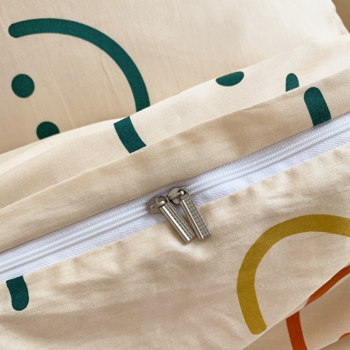 91家纺网 家纺一手货源 找家纺 怡家居 2021新款全棉卡通四件套 微微笑