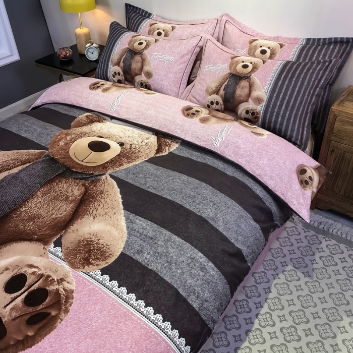 91家纺网 家纺一手货源 找家纺 金爱家 2021新款大版磨毛卡通系列四件套 抱抱熊