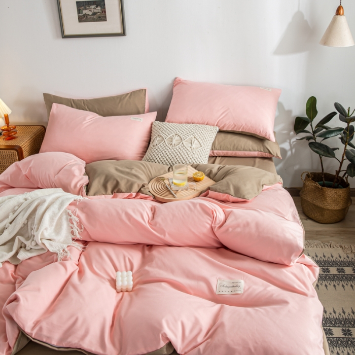 91家纺网 家纺一手货源 找家纺 漫仙阁 2024年新款纯色双拼学生三件套四件套  粉色+卡其