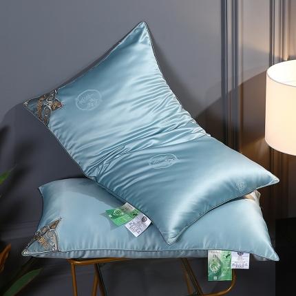 91家纺网 家纺一手货源 找家纺 （总）梦叶草 2021新款蕾丝刺绣艾草抗菌枕头枕芯