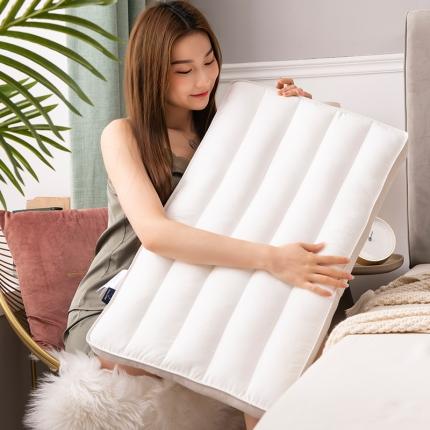 91家纺网 家纺一手货源 找家纺 （总）梦叶草 2021新款全棉简约三色纤柔枕芯枕头直播