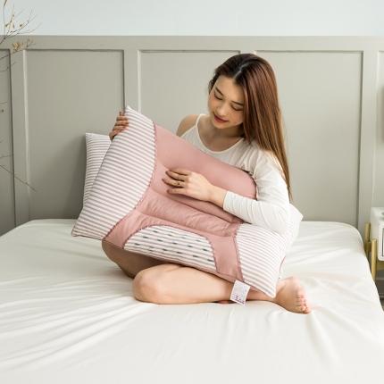 91家纺网 家纺一手货源 找家纺 （总）梦叶草 全棉60贡缎锦绣半圆磁石决明子枕芯护颈保健枕头