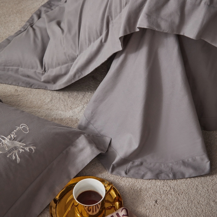 91家纺网 家纺一手货源 找家纺 威克凯丽2021新款秋冬绣花3221磨毛四件套奥兰多-苍穹灰