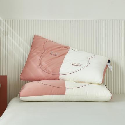 木果 优雅睡眠系列--水洗花香枕头 小熊拼接时尚枕