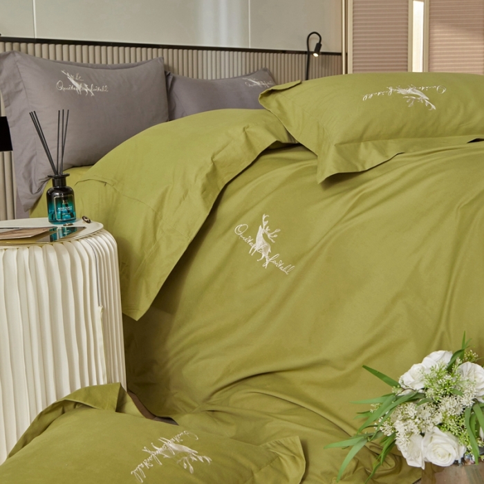 91家纺网 家纺一手货源 找家纺 威克凯丽2021新款秋冬绣花3221磨毛四件套奥兰多-豆绿