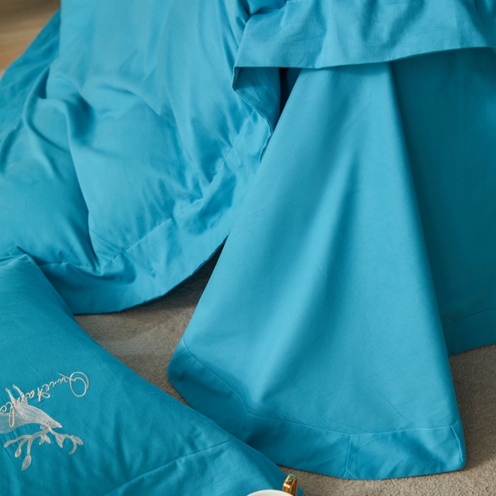 91家纺网 家纺一手货源 找家纺 威克凯丽2021新款秋冬绣花3221磨毛四件套奥兰多-湖蓝