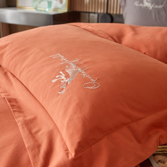 91家纺网 家纺一手货源 找家纺 威克凯丽2021新款秋冬绣花3221磨毛四件套奥兰多-桔红