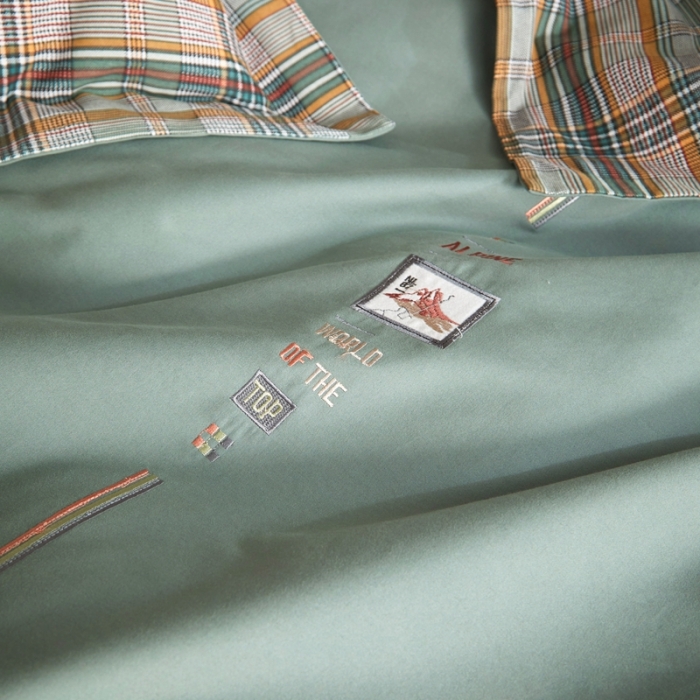 91家纺网 家纺一手货源 找家纺 威克凯丽 秋冬绣花3636磨毛四件套 梦幻天空-草绿